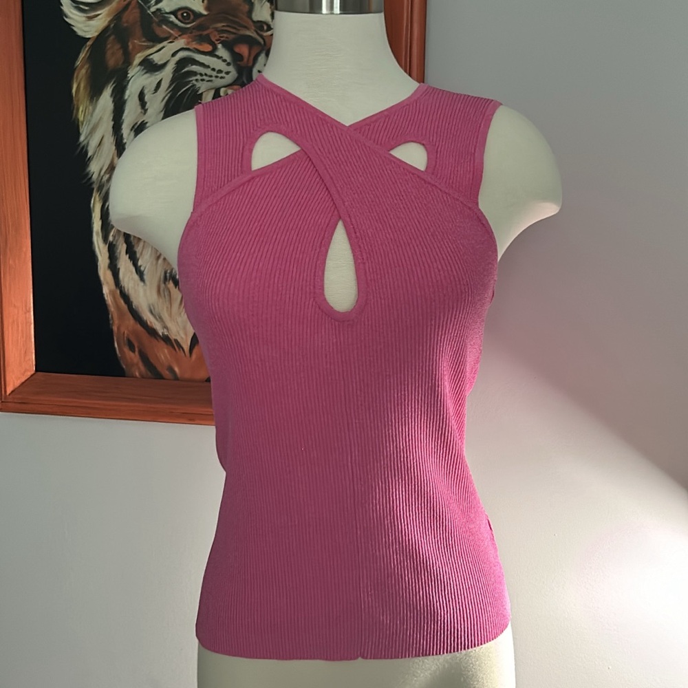 Fun pink top